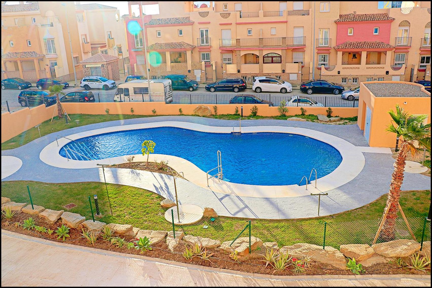 Apartamento en segunda linea view 2