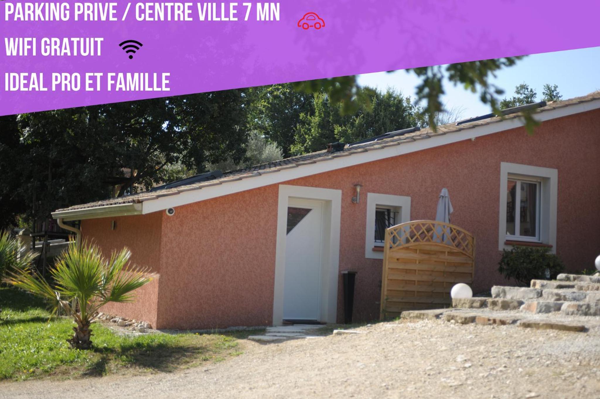 DORMIR A MONTAUBAN Logements Carreyrat Calme et Verdoyant