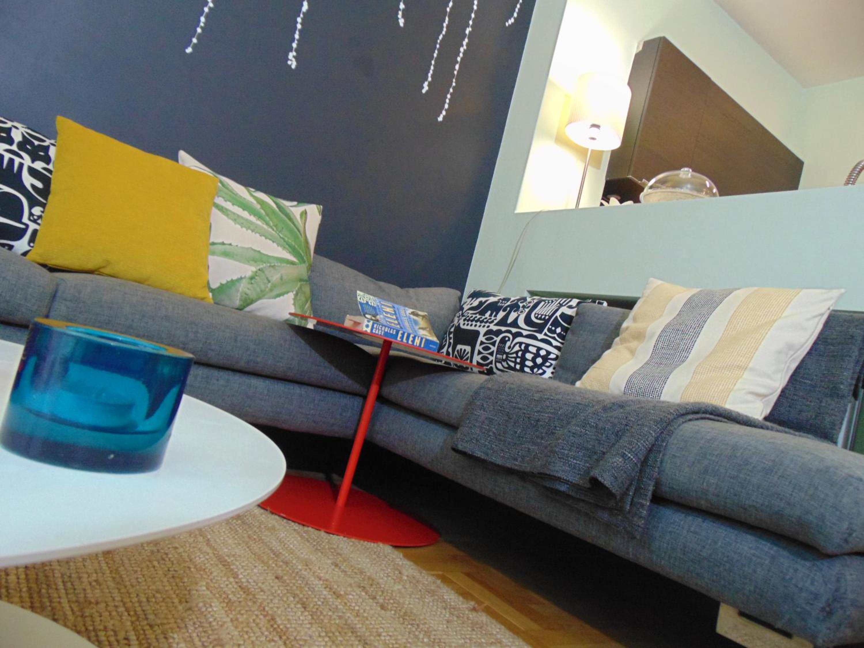 Thissio View Design Apartment