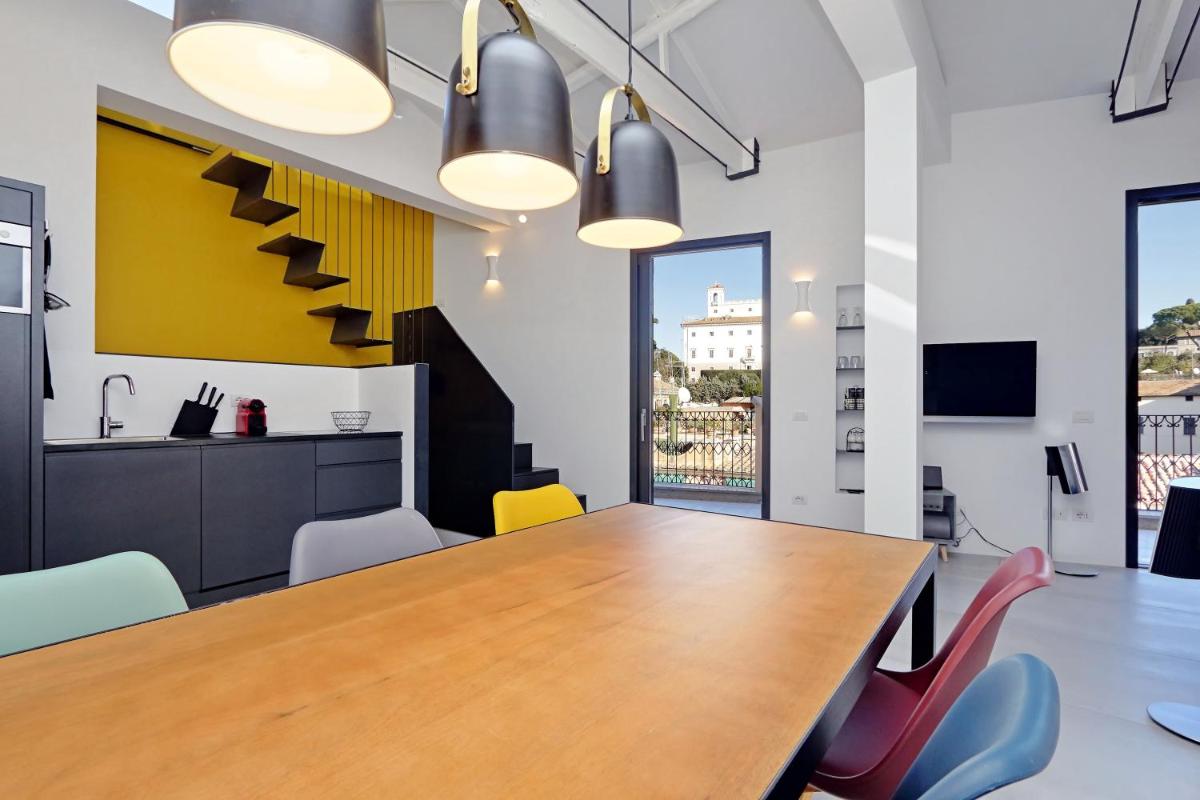 Tiffany Deluxe Penthouse 30 mt. from Piazza di Spagna photo 2