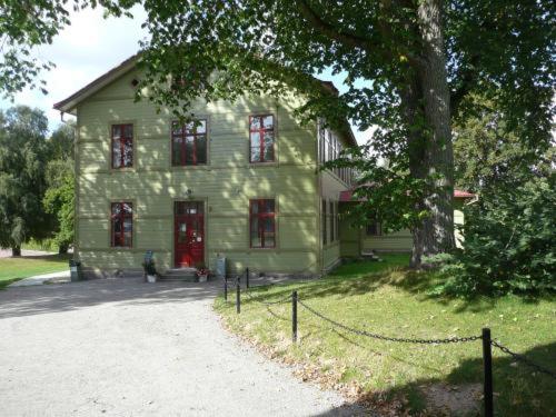 Ronneby Brunnspark Vandrarhem och B&B