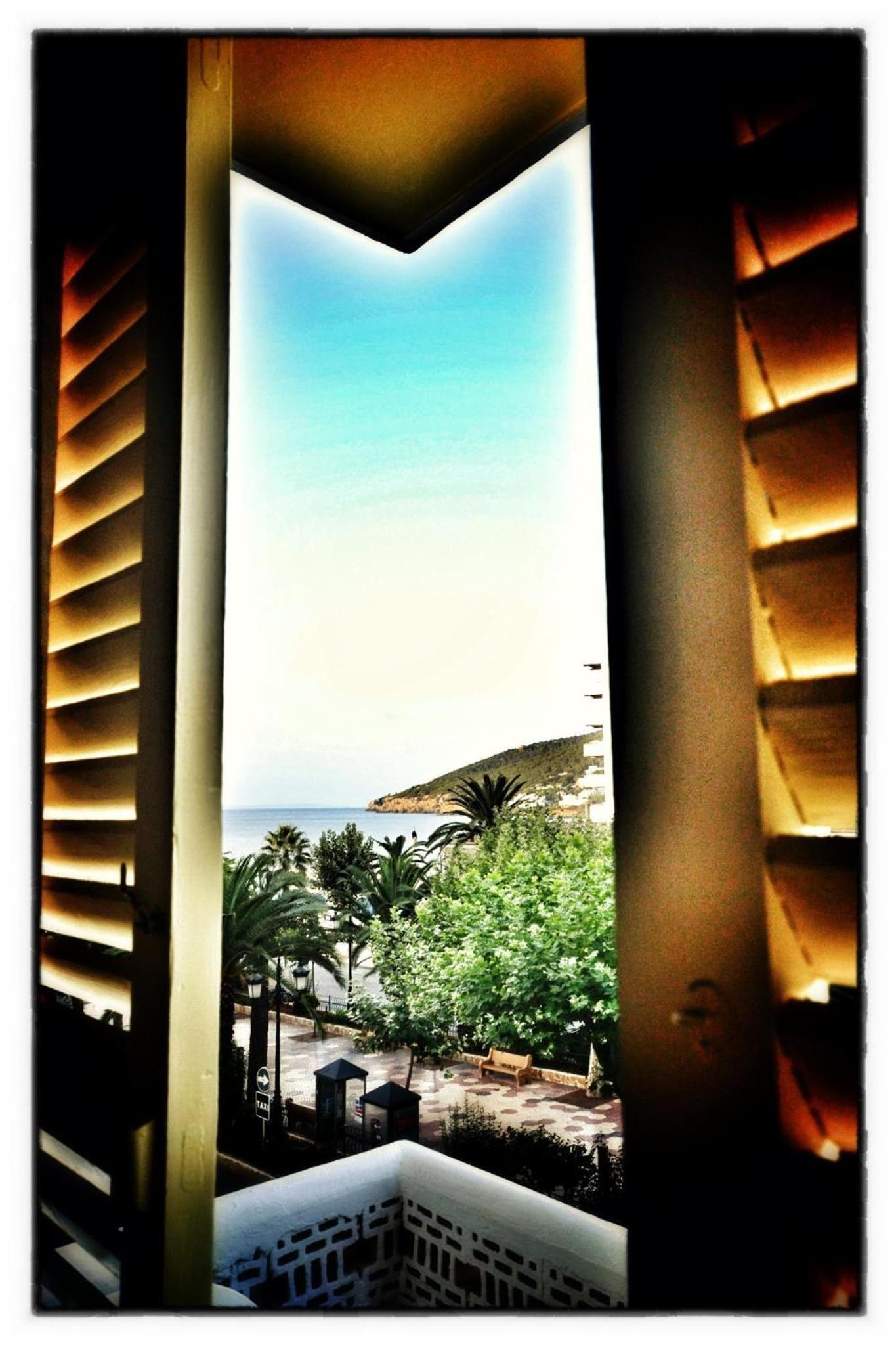 Photo 43