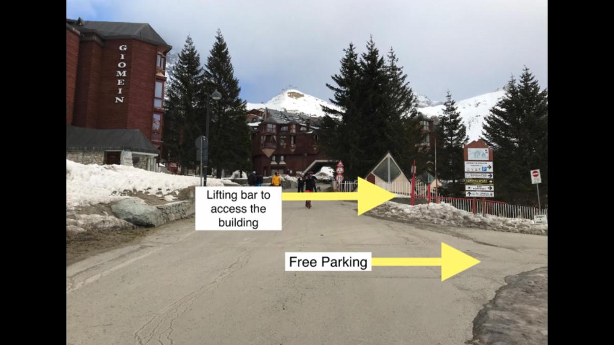 Giomein - Flat in Cervinia 50m from slopes and city centre photo 4