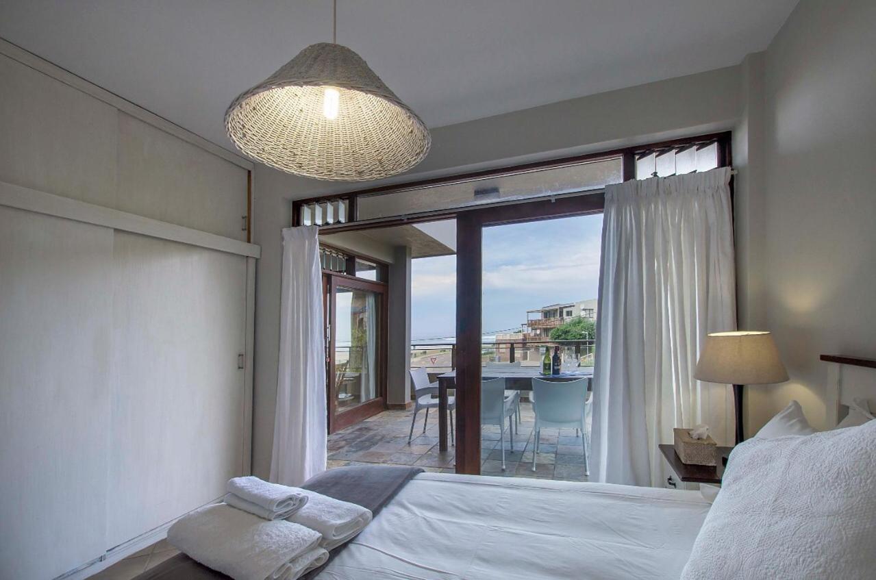 Herolds Bay Accommodation - Bergwater Upstairs view 4