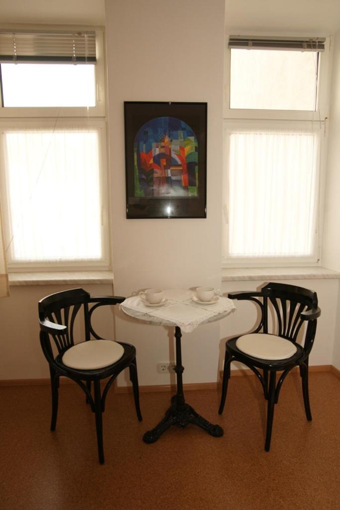 Freundliches Apartment mit Innenhof-Garten