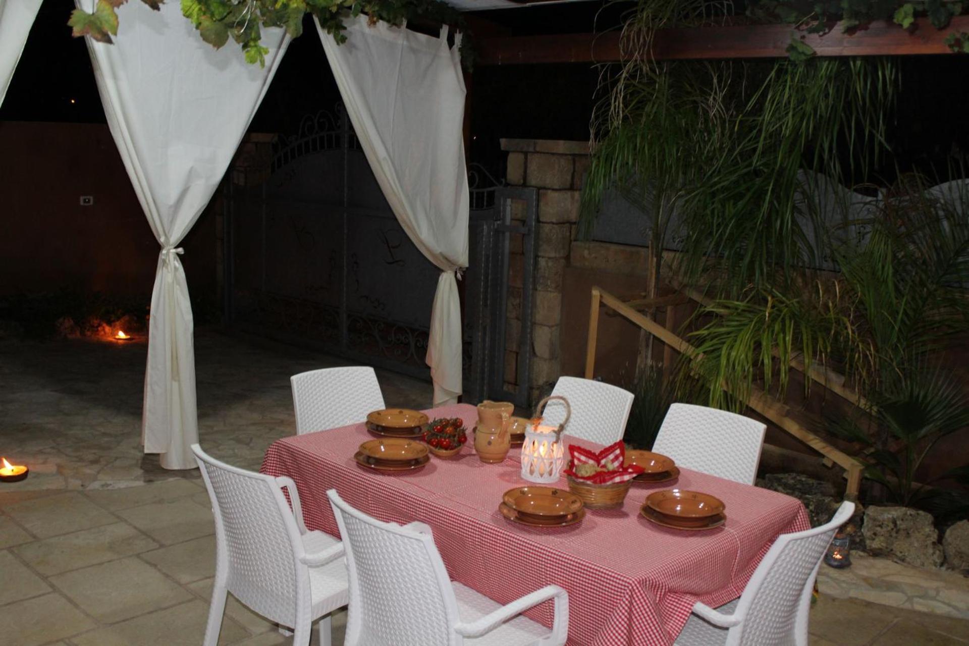Photo 42