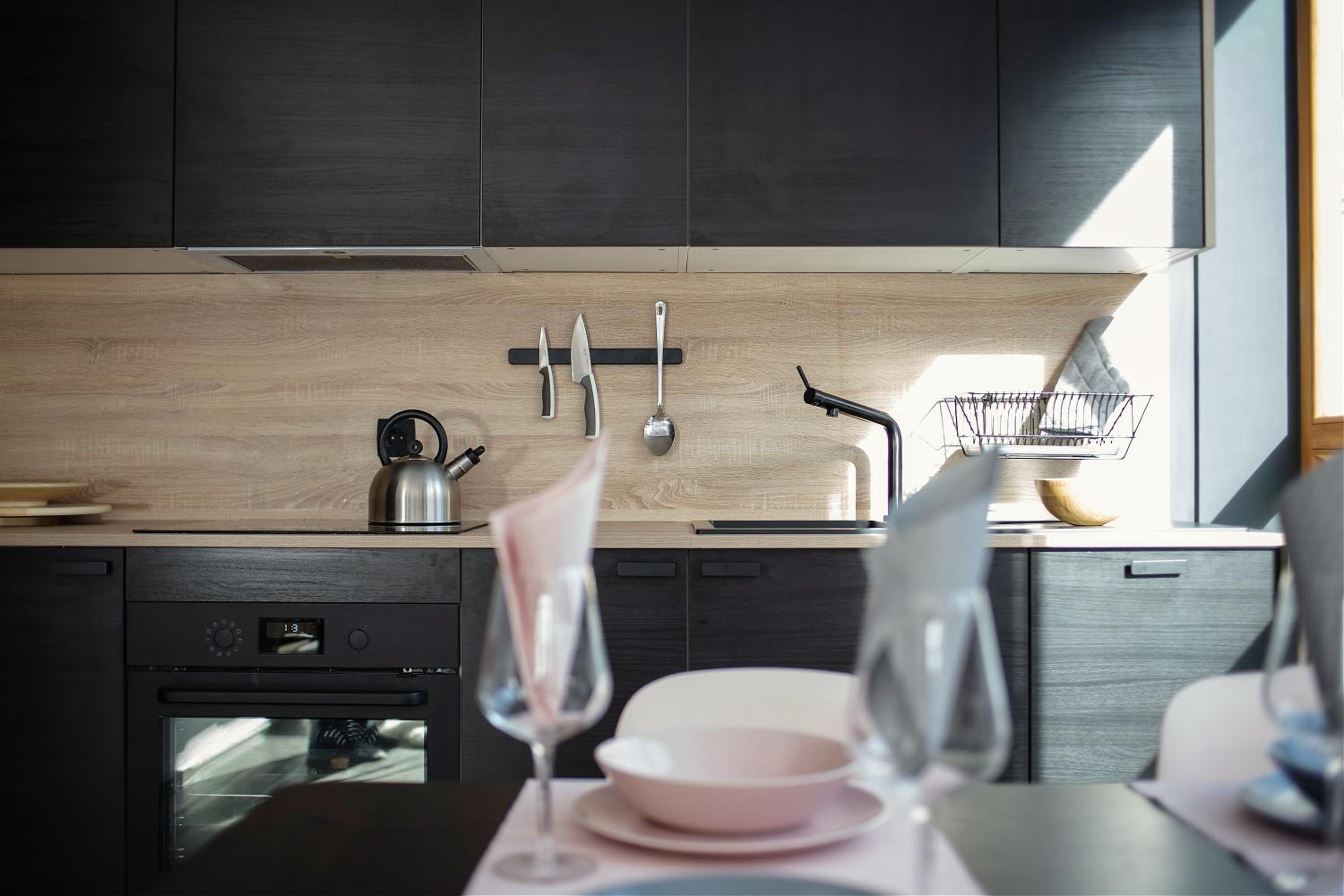 Apartment Obsidian & Pearl view 2
