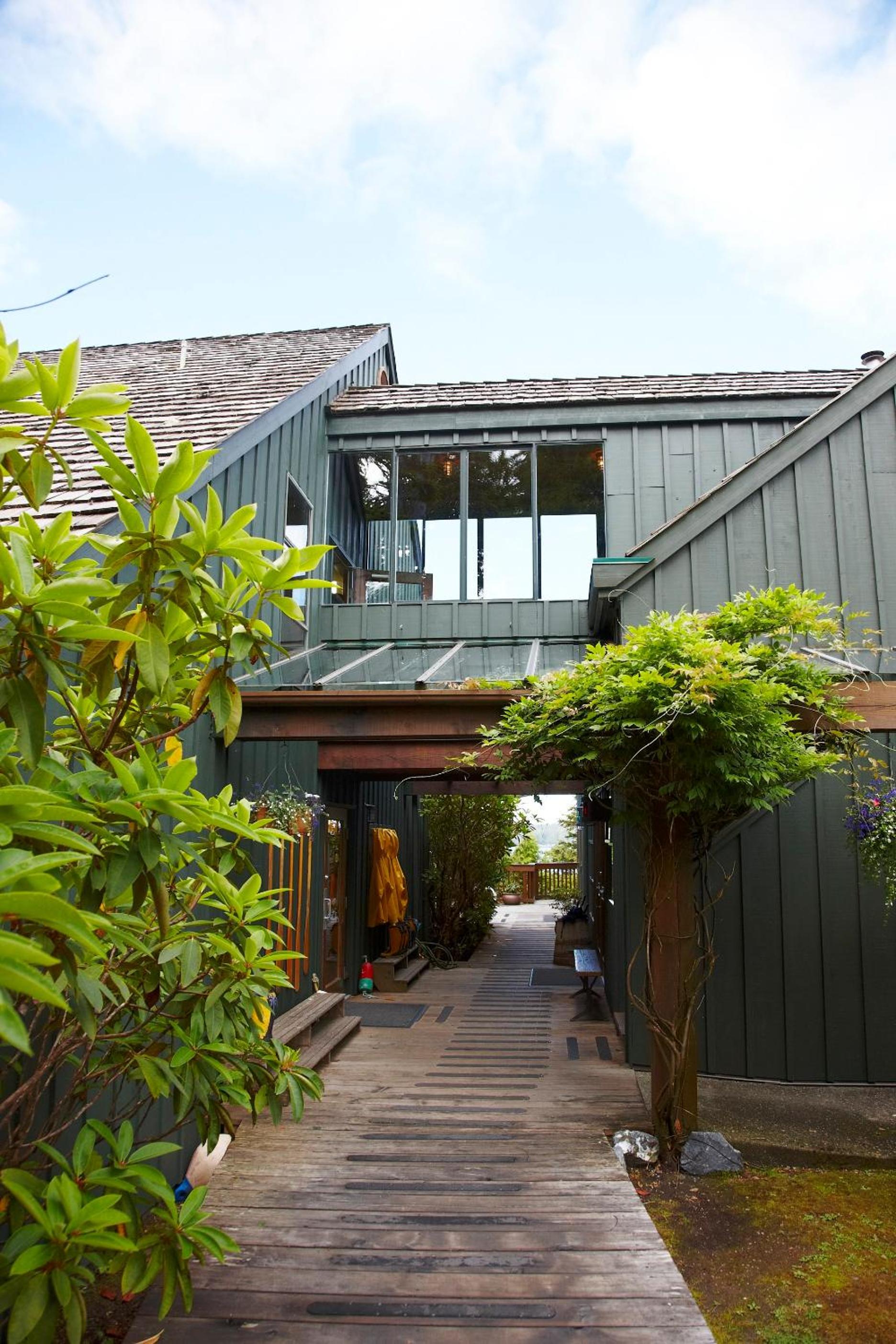 Tofino Vacations - Middle Beach Lodge - Property Image 31