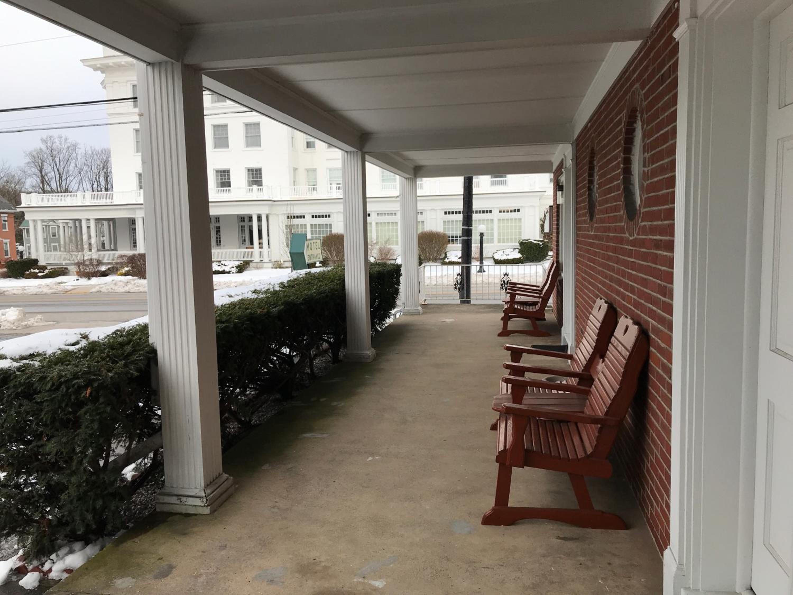 Motel Town House view 3