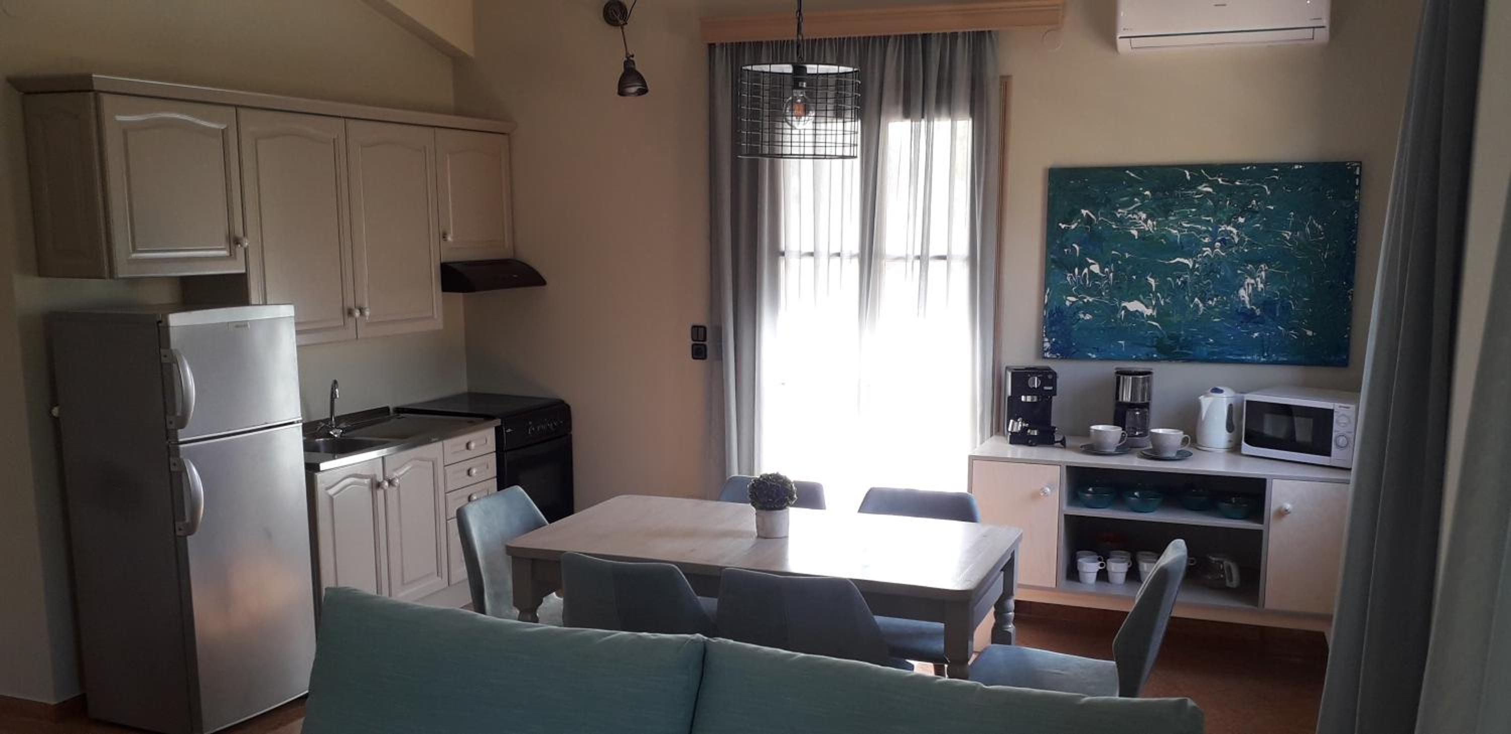 Minies Beach Villas