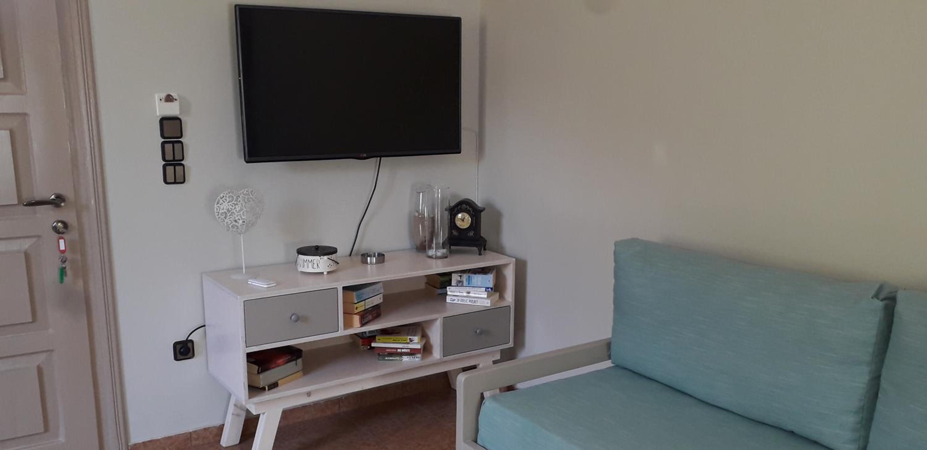 Minies Beach Villas
