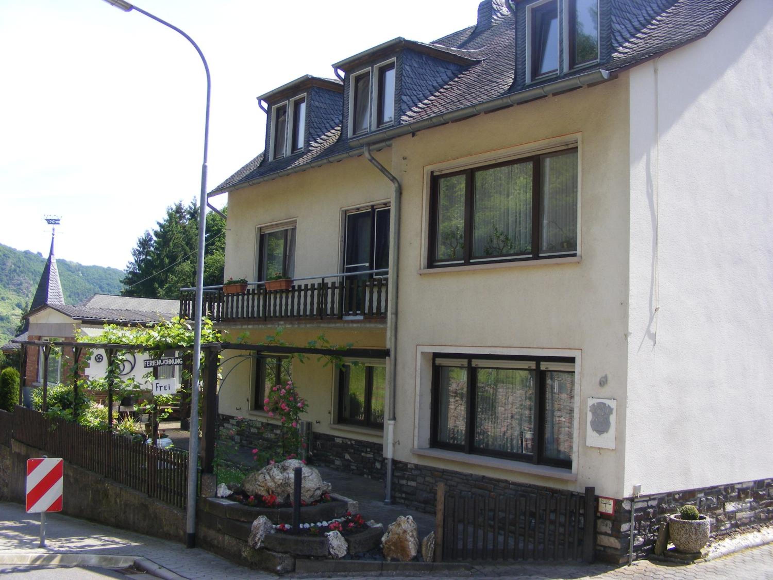 Photo 47