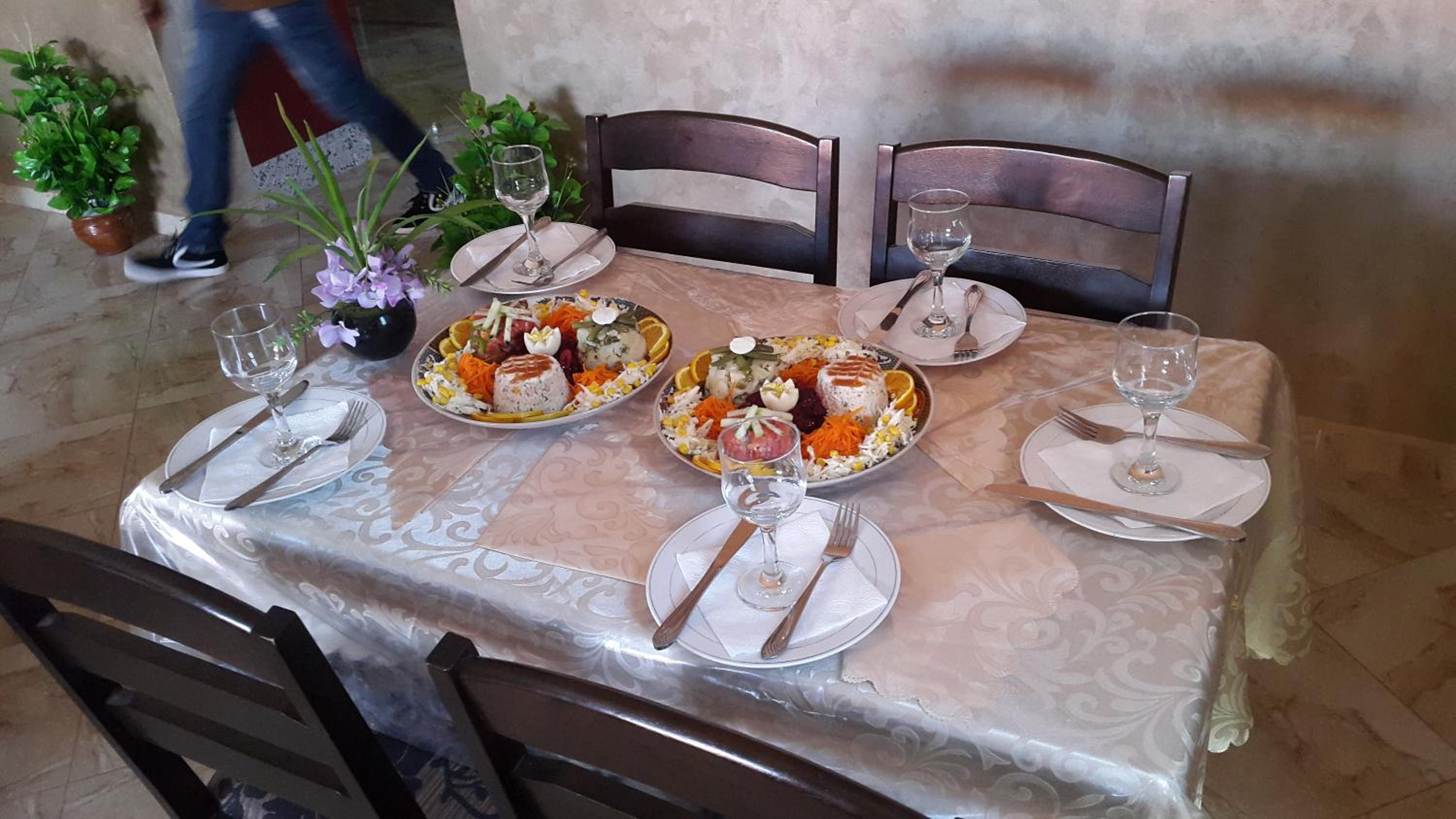 dining
