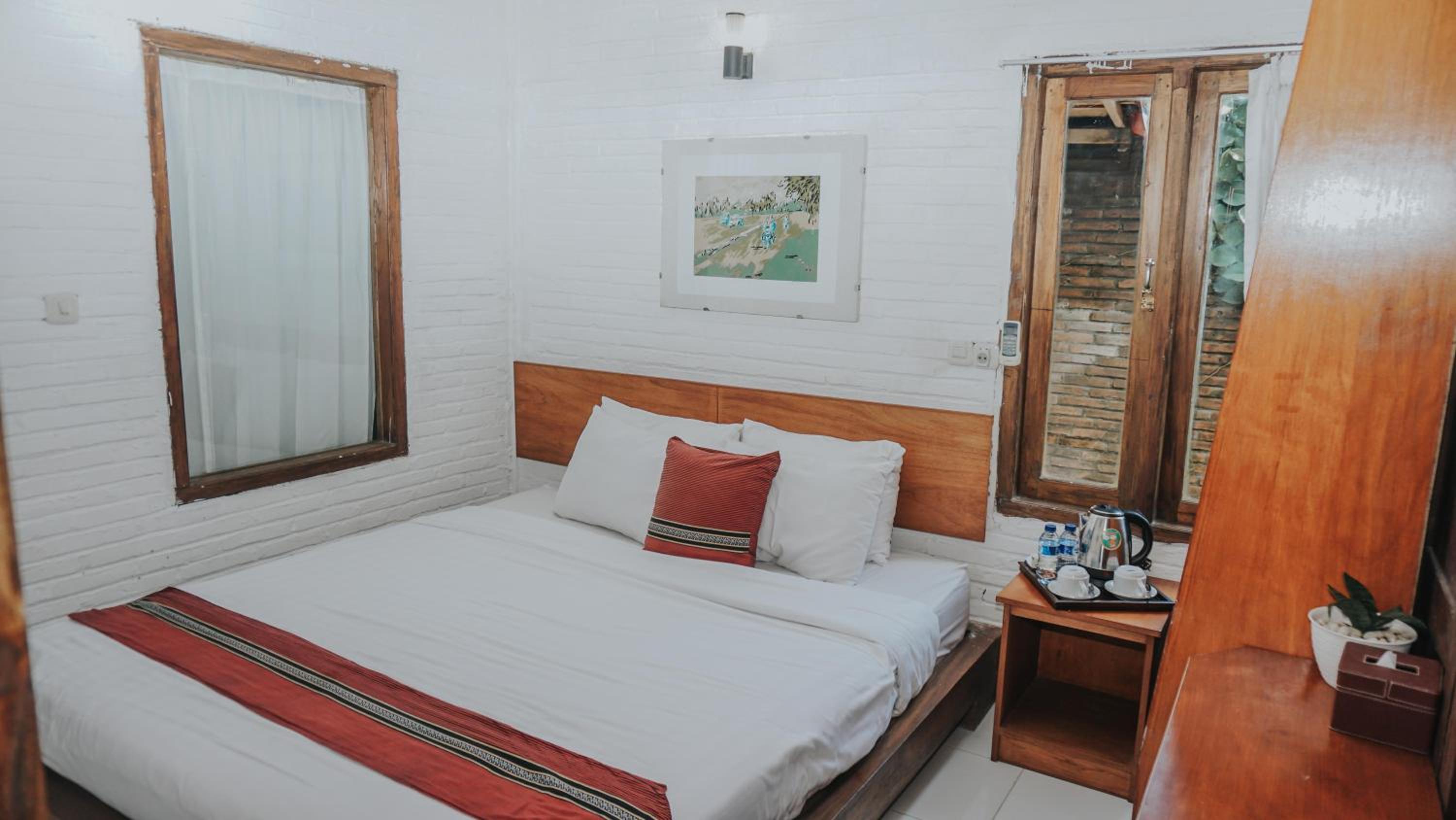 Cempaka Borobudur Guest House view 2