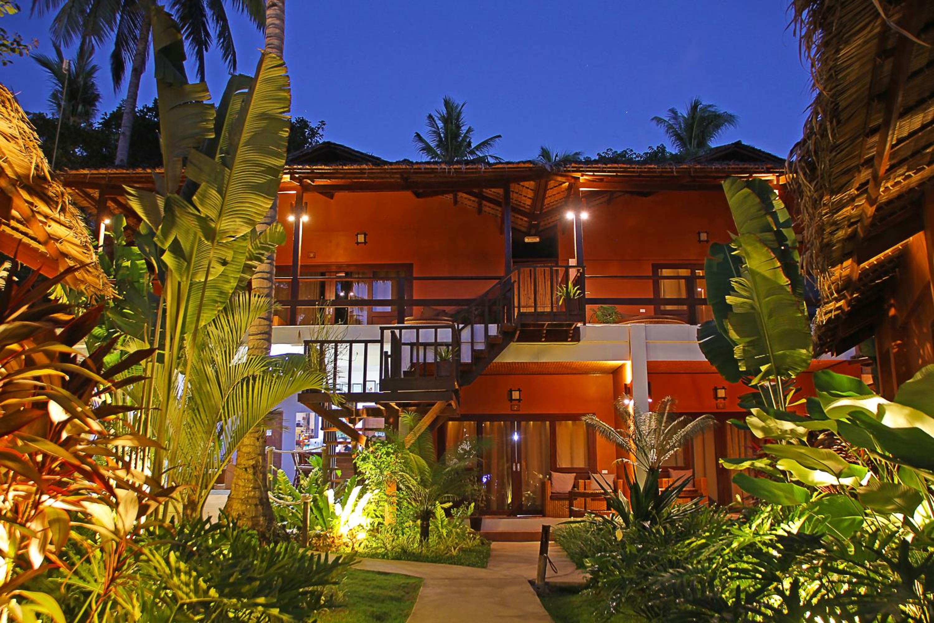 Last Frontier Beach Resort - Adults Only