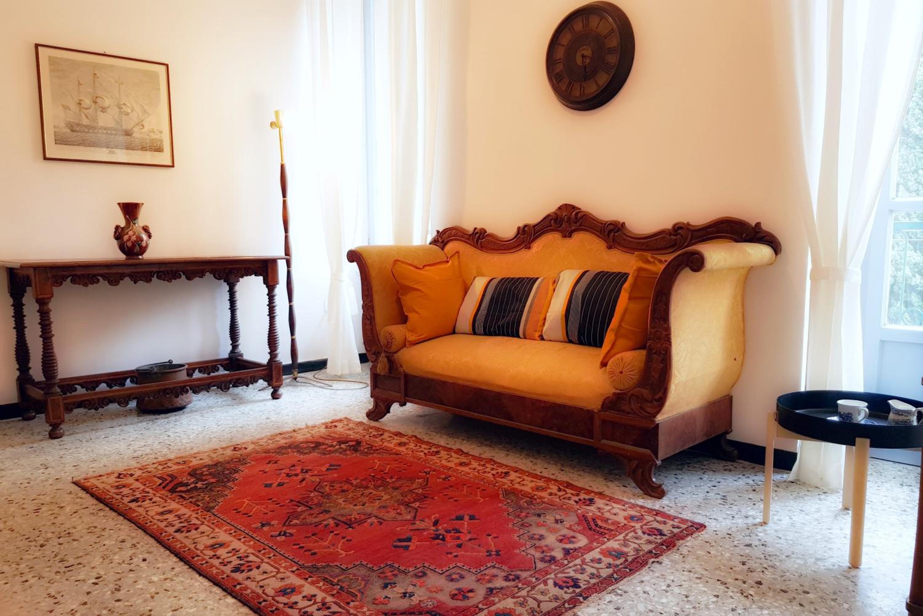Medieval Pieve, holiday home with garden, WiFi & parking