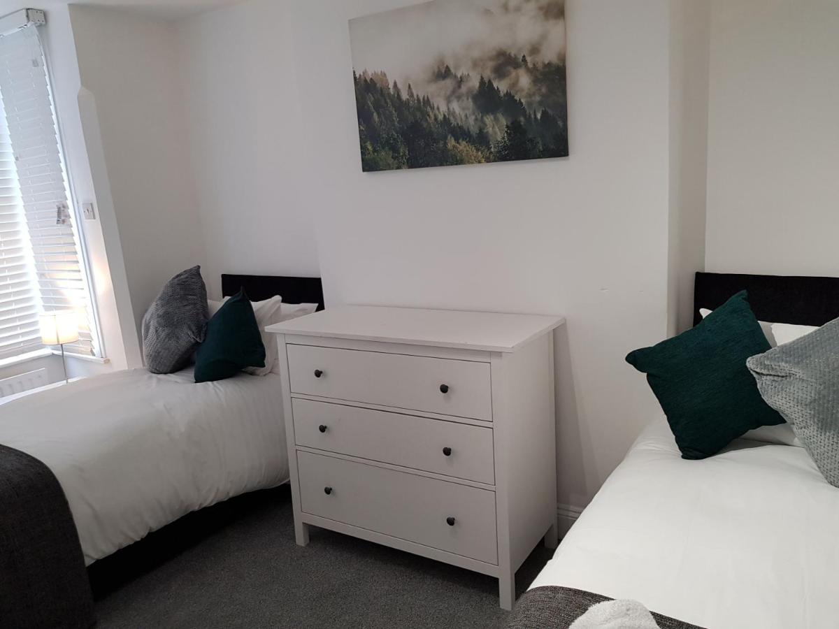 Luton Vacations - Chiltern Apartment - Property Image 32