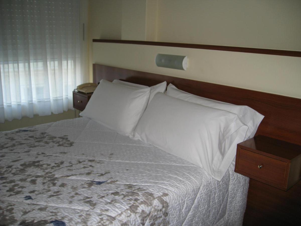 Hostal Roma