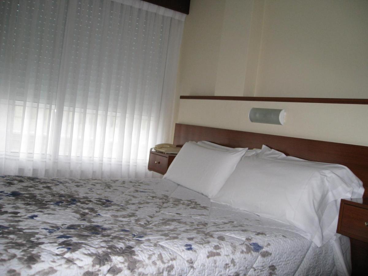 Hostal Roma