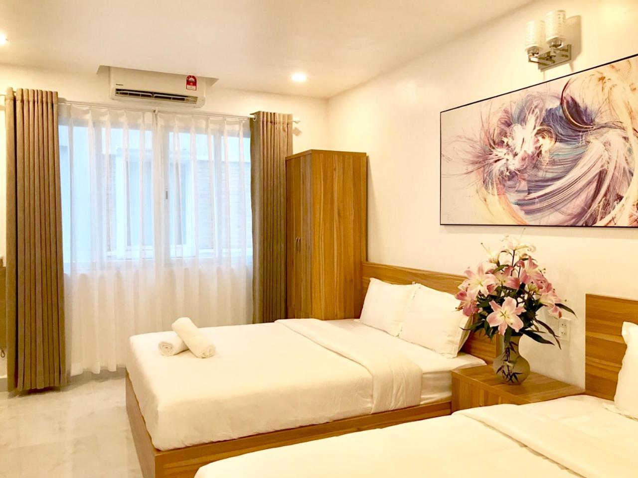 Louis Hotel - Bui Vien Walking Street