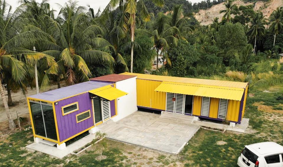 Purple Cube at Lumut Cube Homestay Kontena photo 2