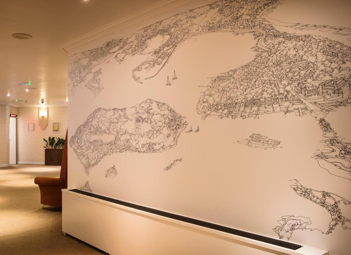 hotel reception