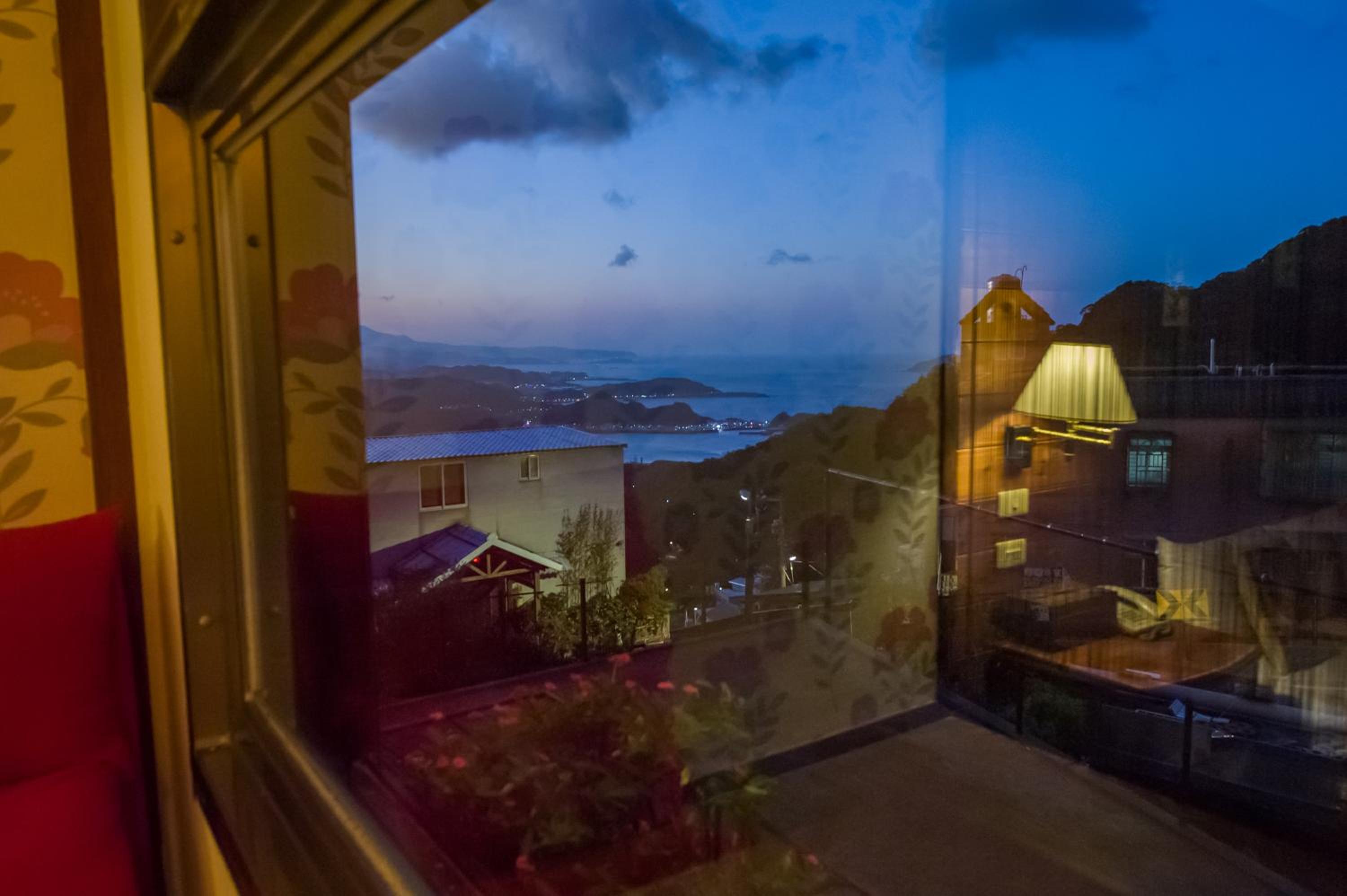 Jiufen HappyLand B&B