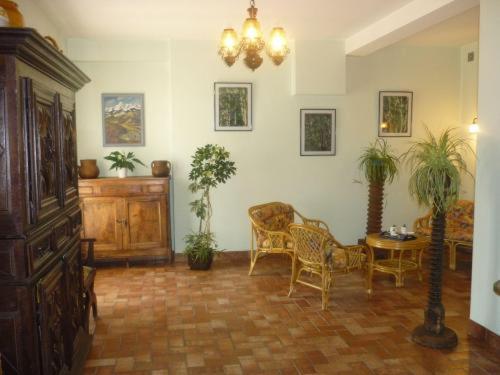 Le Miramont bed and breakfast en Orincles