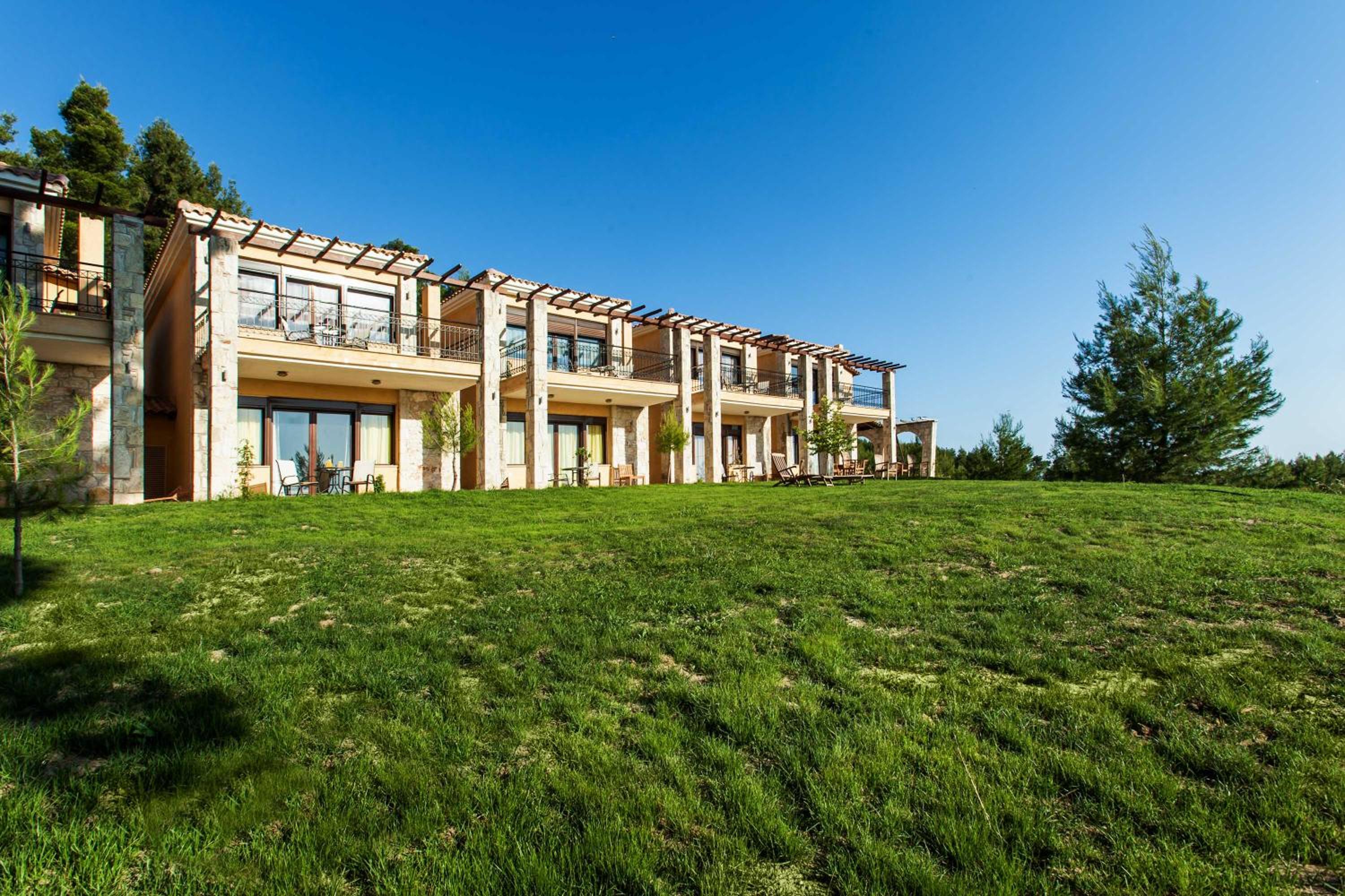 Akritas Ef Zin Villas & Suites view 3