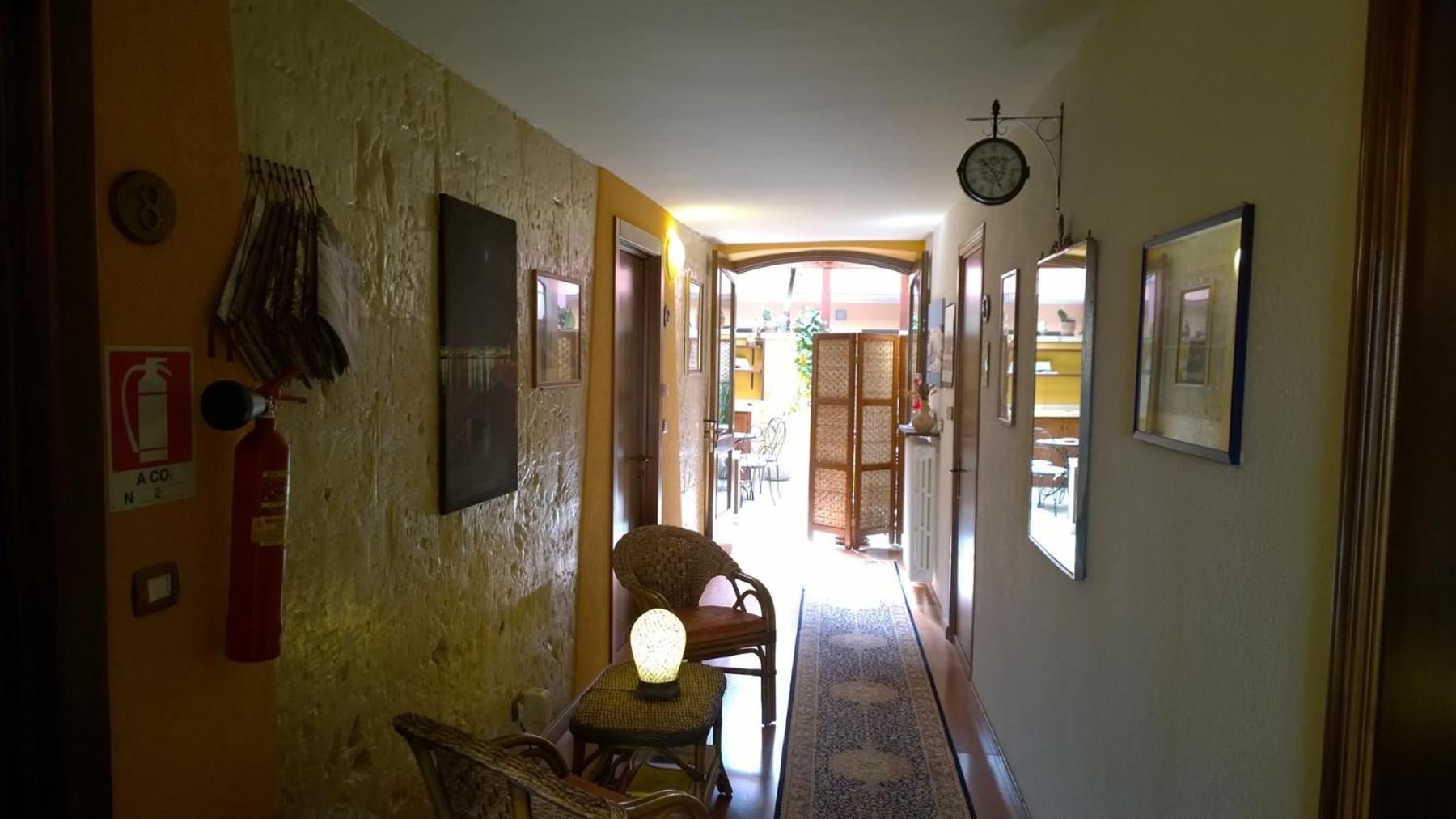 Photo 39
