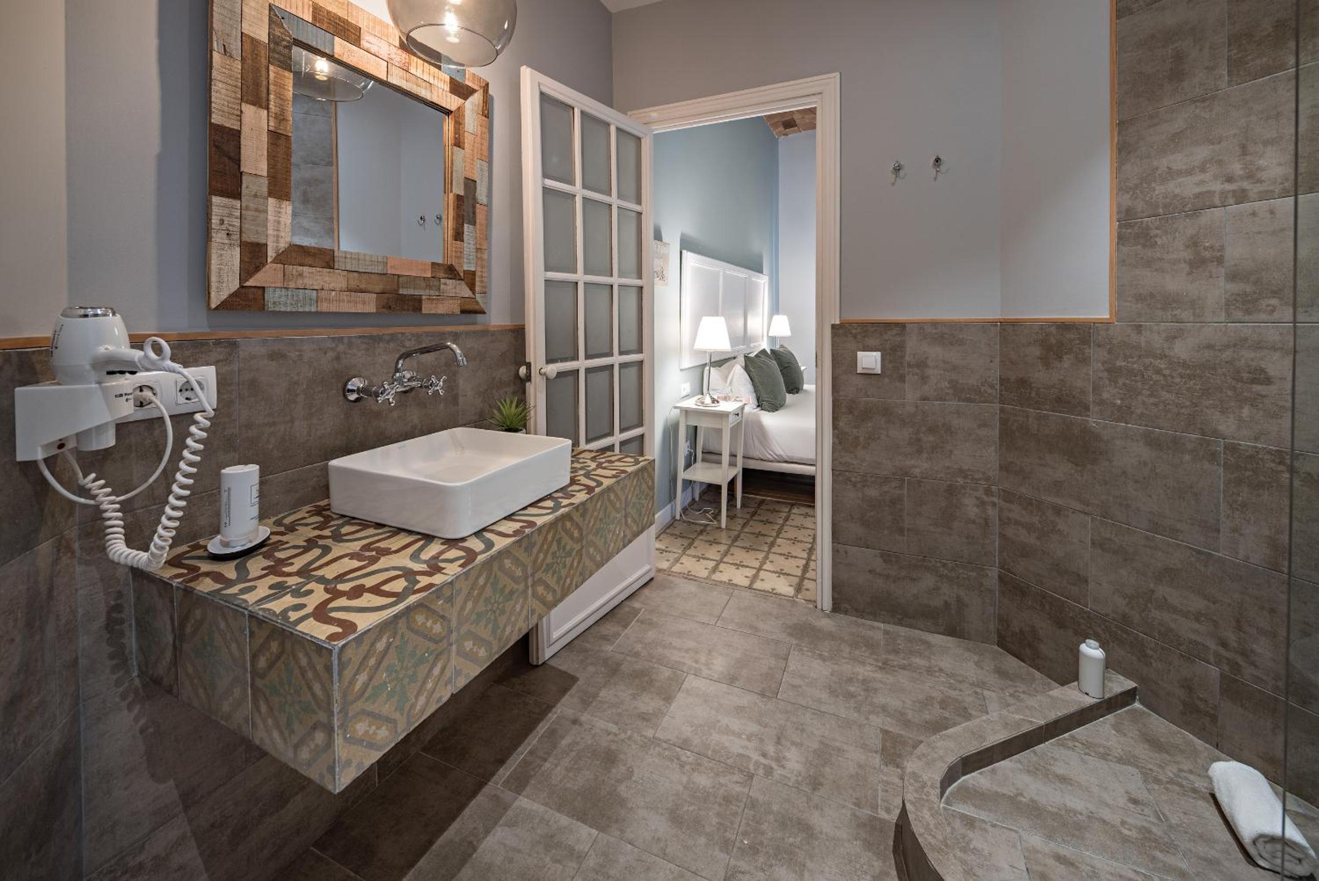 Habitat Apartments Alaia