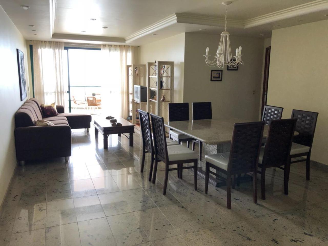 Amplo apartamento em Guarapari com vistas pro mar