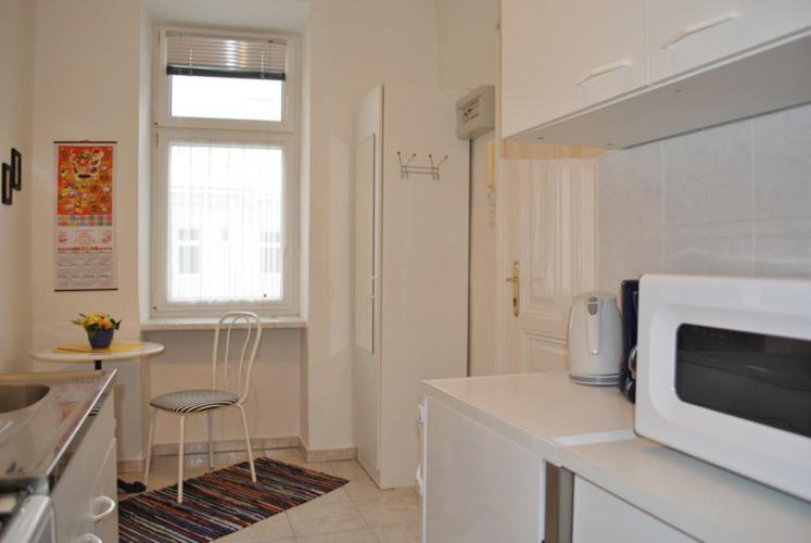 Freundliches Apartment mit Innenhof-Garten