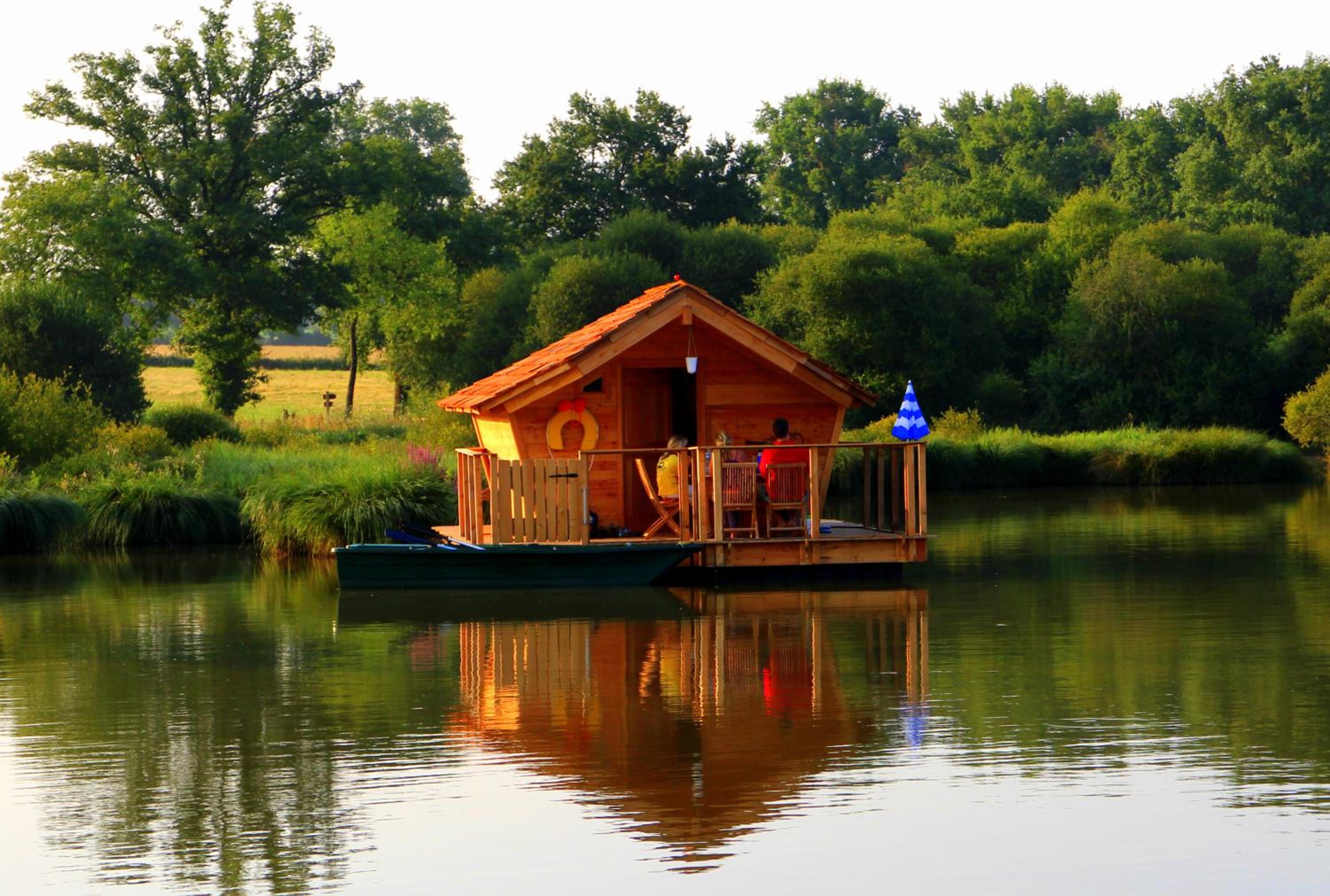 Village Flottant de Pressac