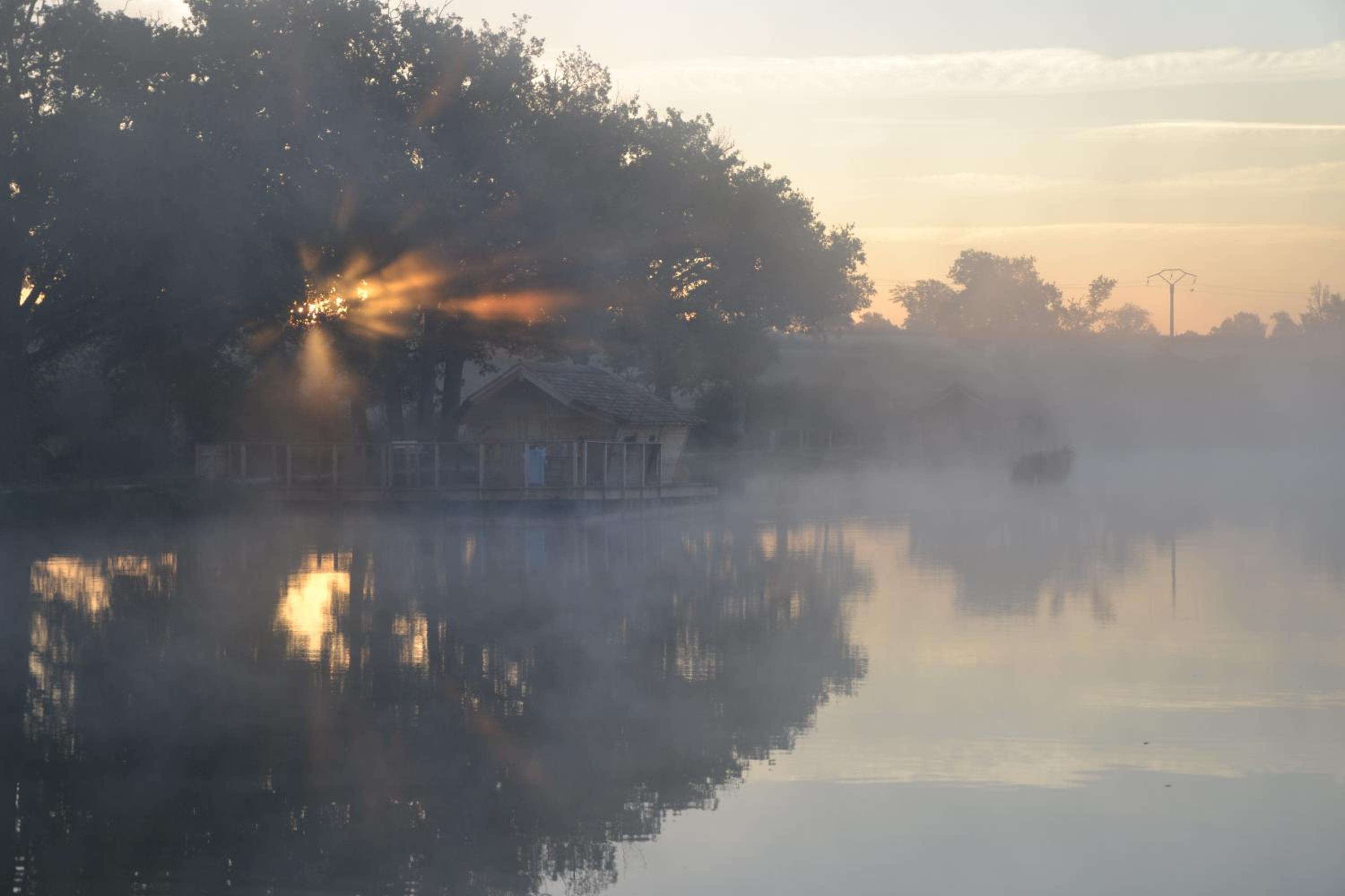 Village Flottant de Pressac