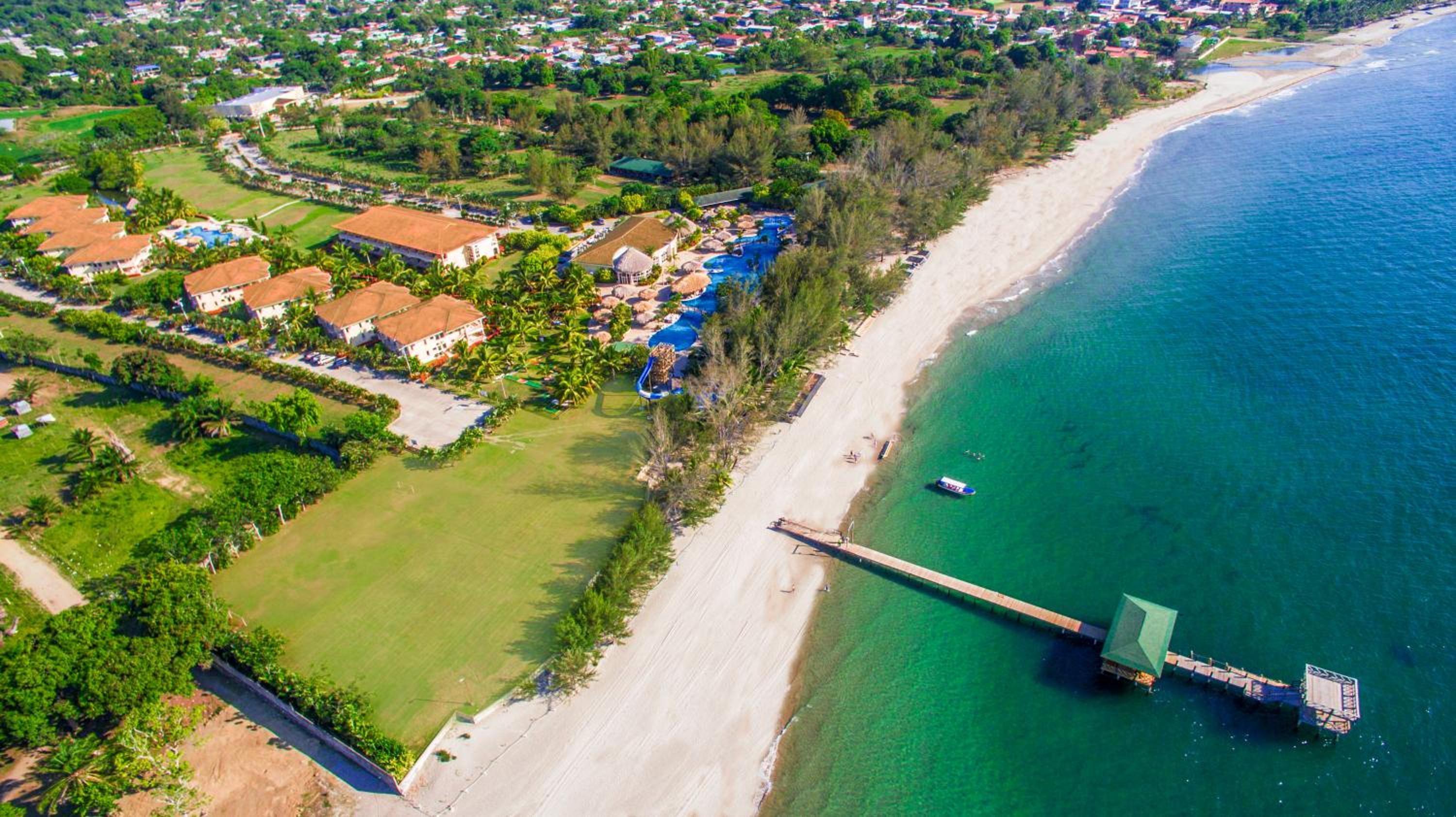 La Ensenada Beach Resort view 5