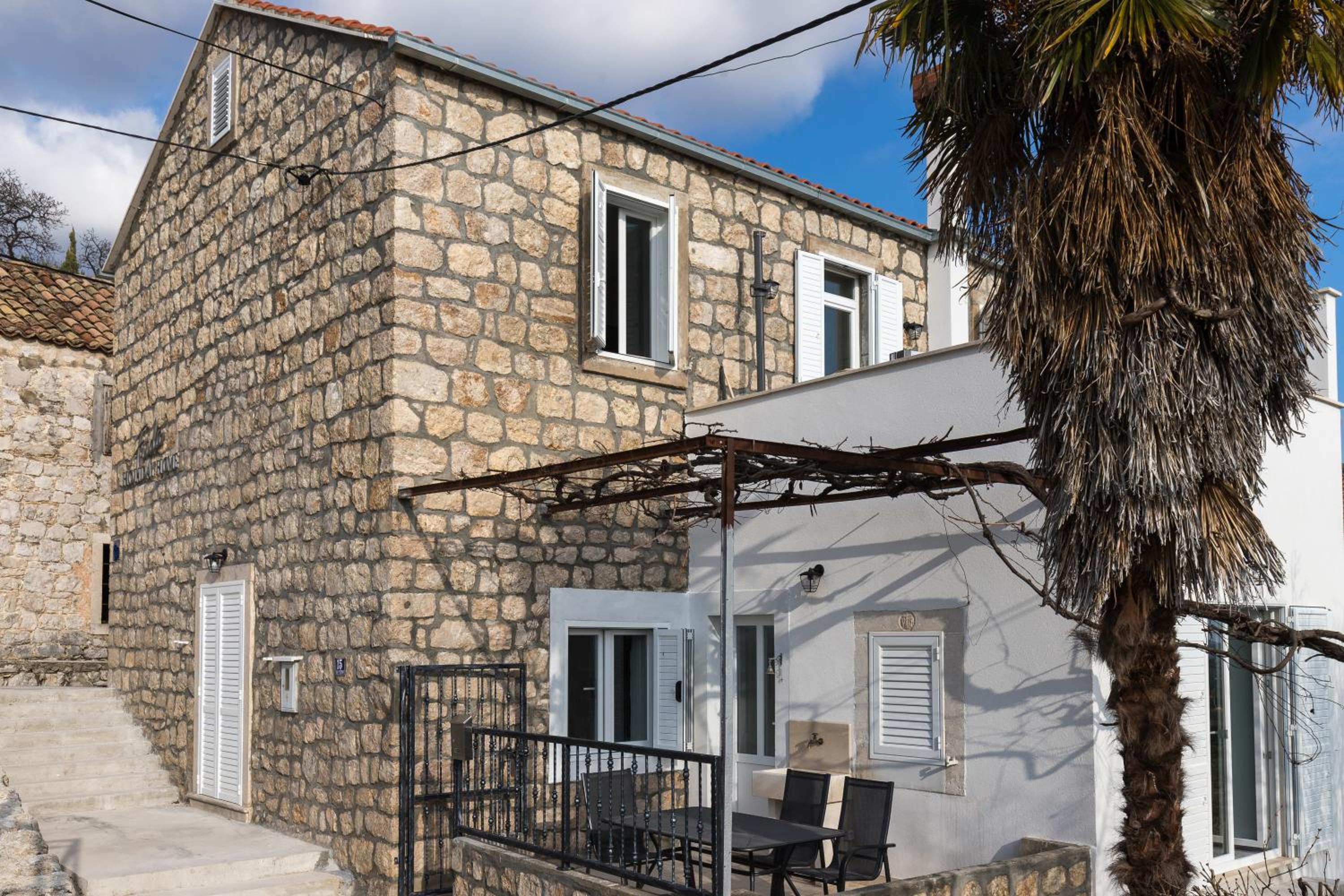 Hotel Holiday Home Frida