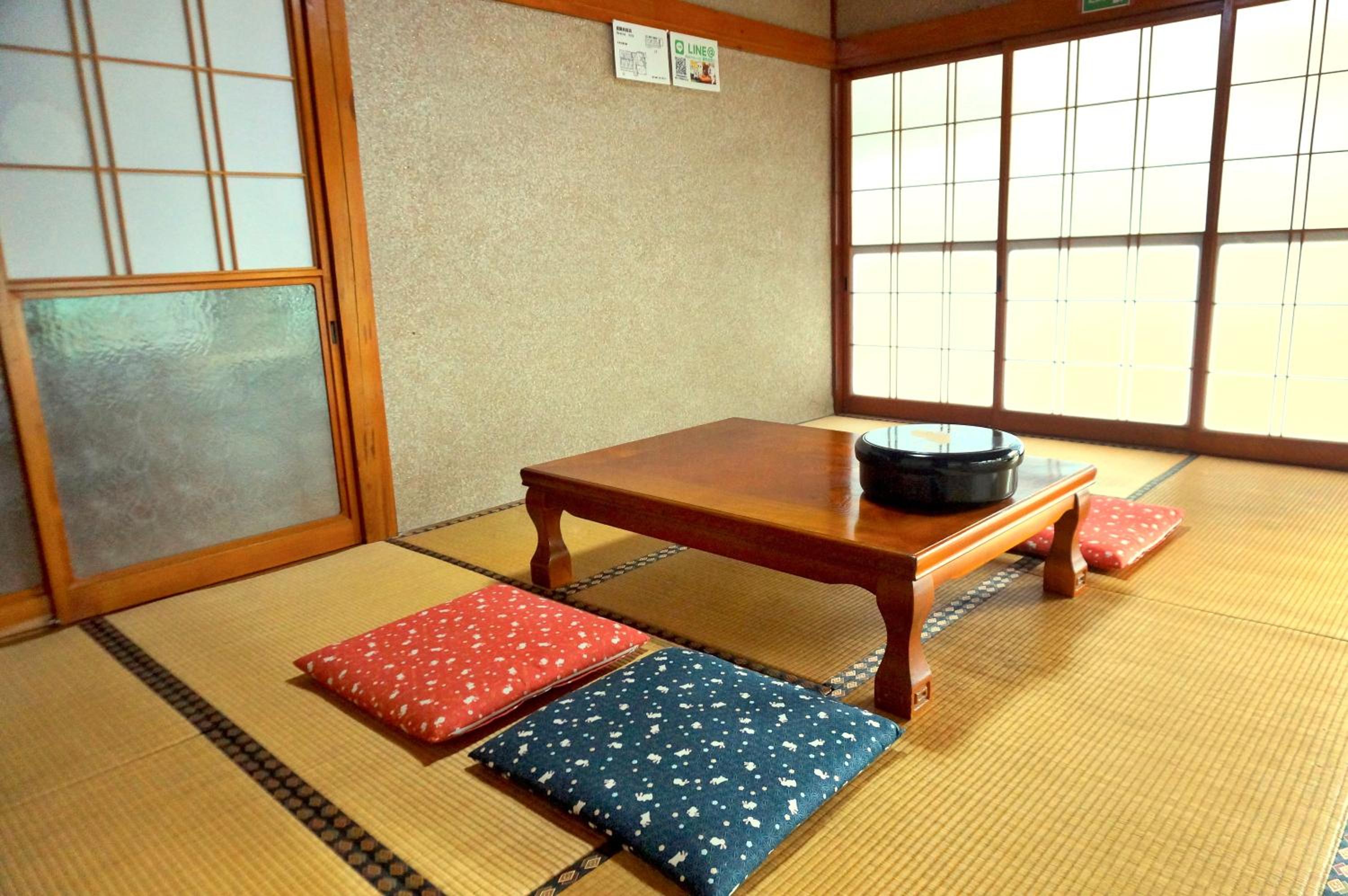 Photo 12