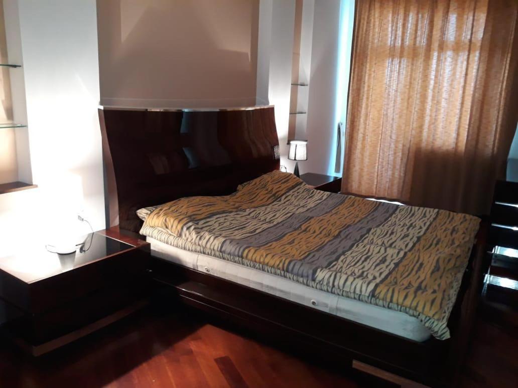 BAKU CITY CENTER 3. Bedrooms 3.