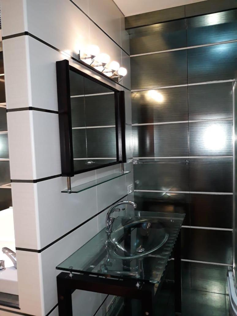 BAKU CITY CENTER 3. Bedrooms 3.