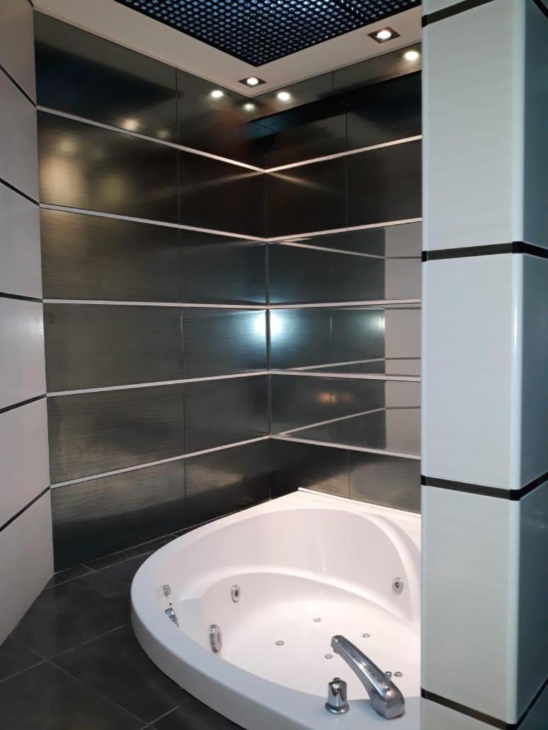 BAKU CITY CENTER 3. Bedrooms 3.