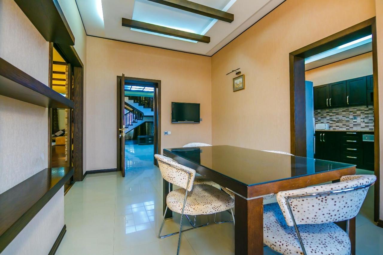 BAKU CITY CENTER 4. Bedrooms 4.