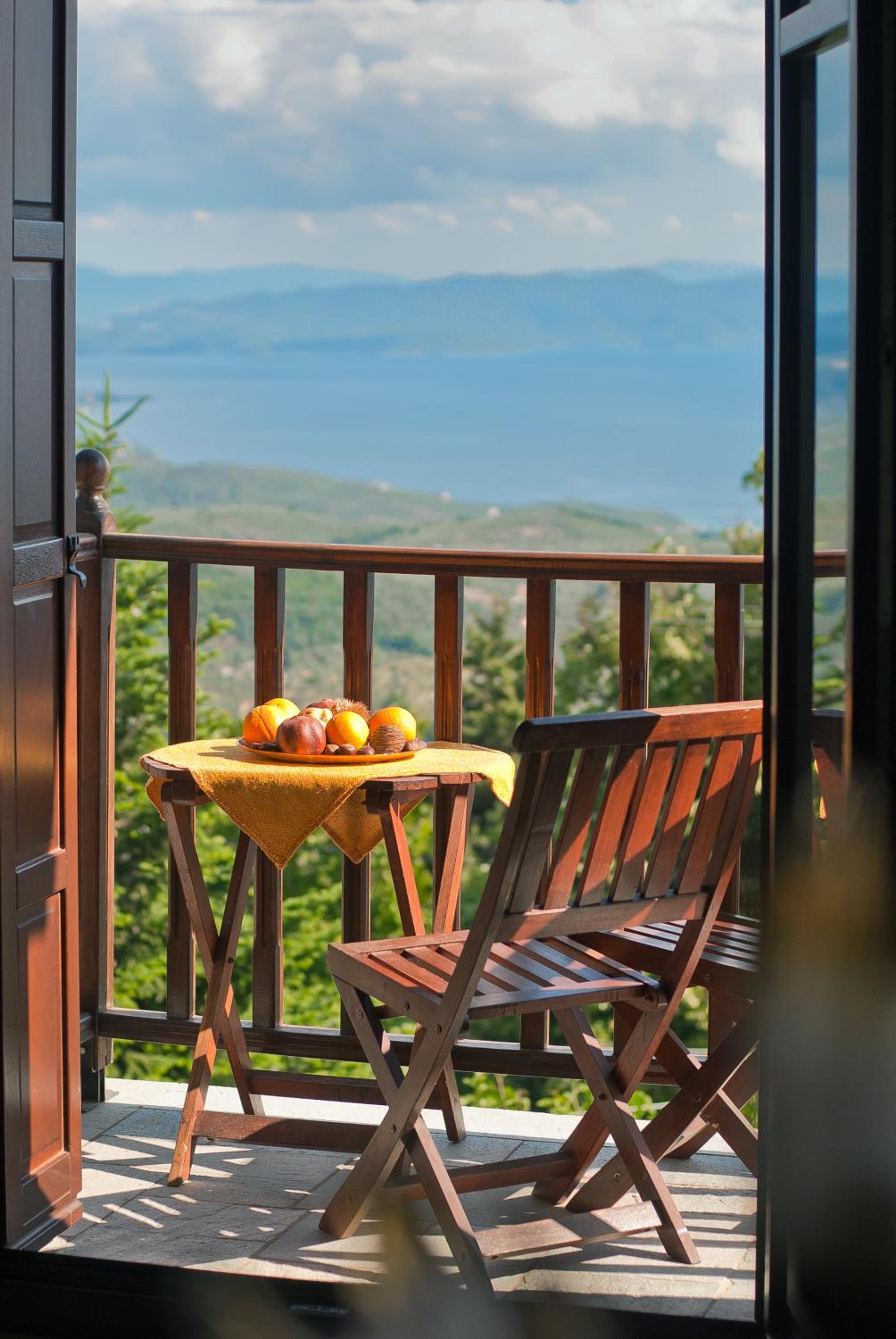 Iliovolo Guesthouse