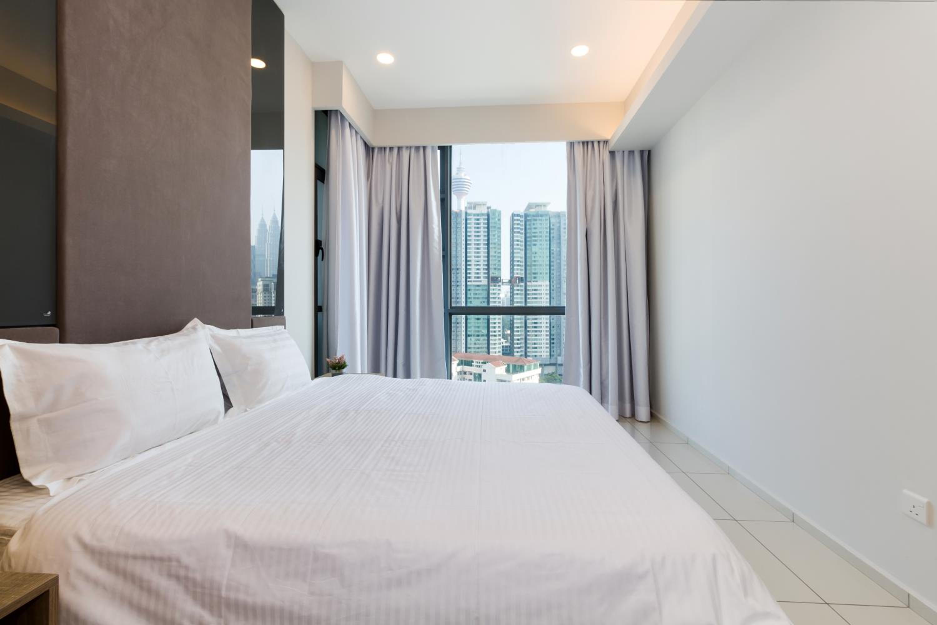 Robertson Suites by Airhost