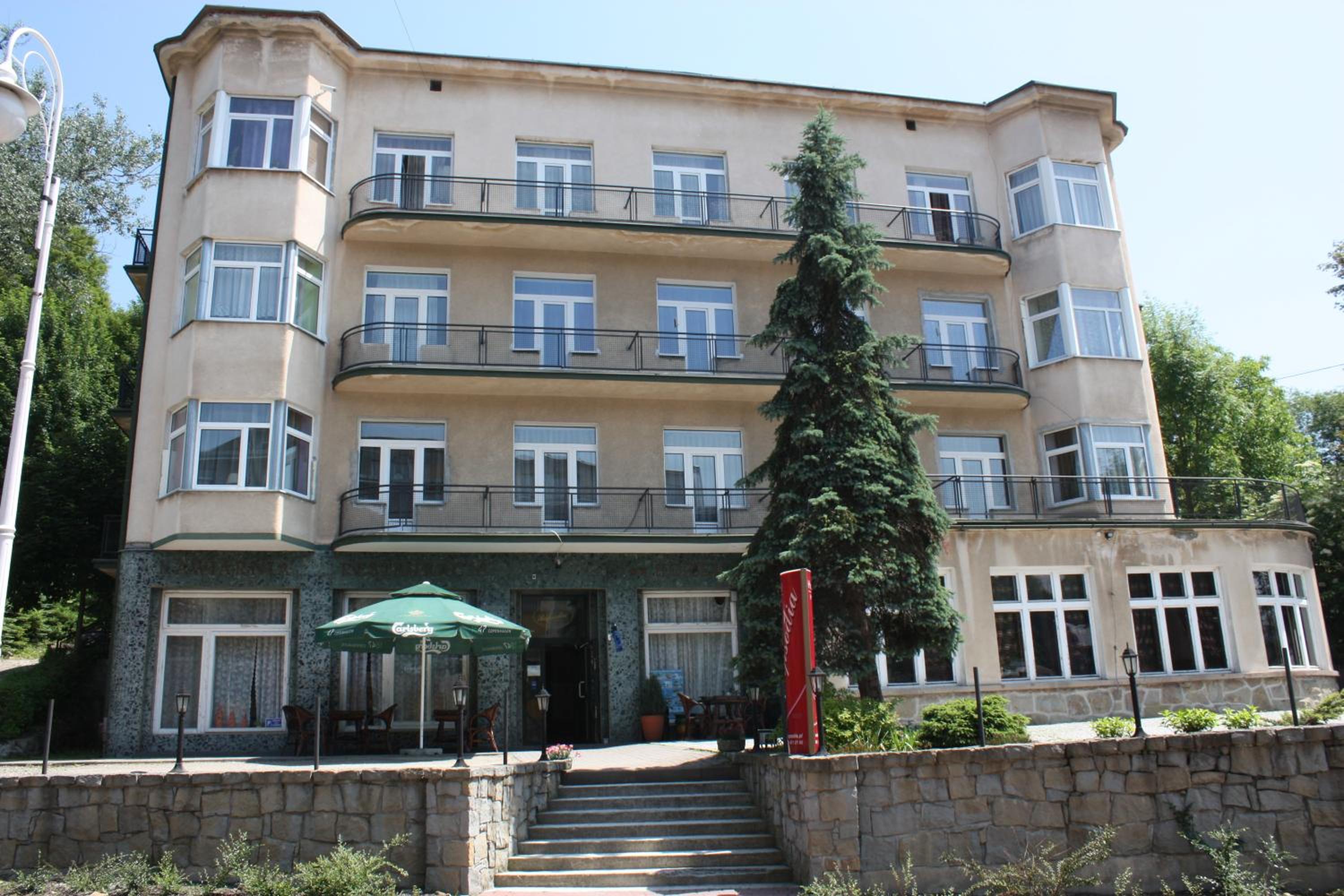 Photo 25