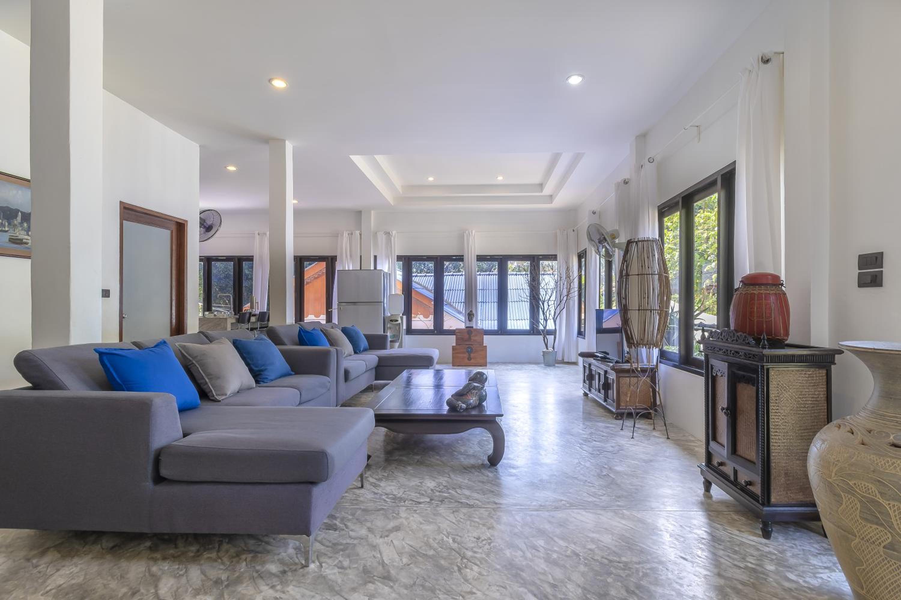 Aloe Villa view 5