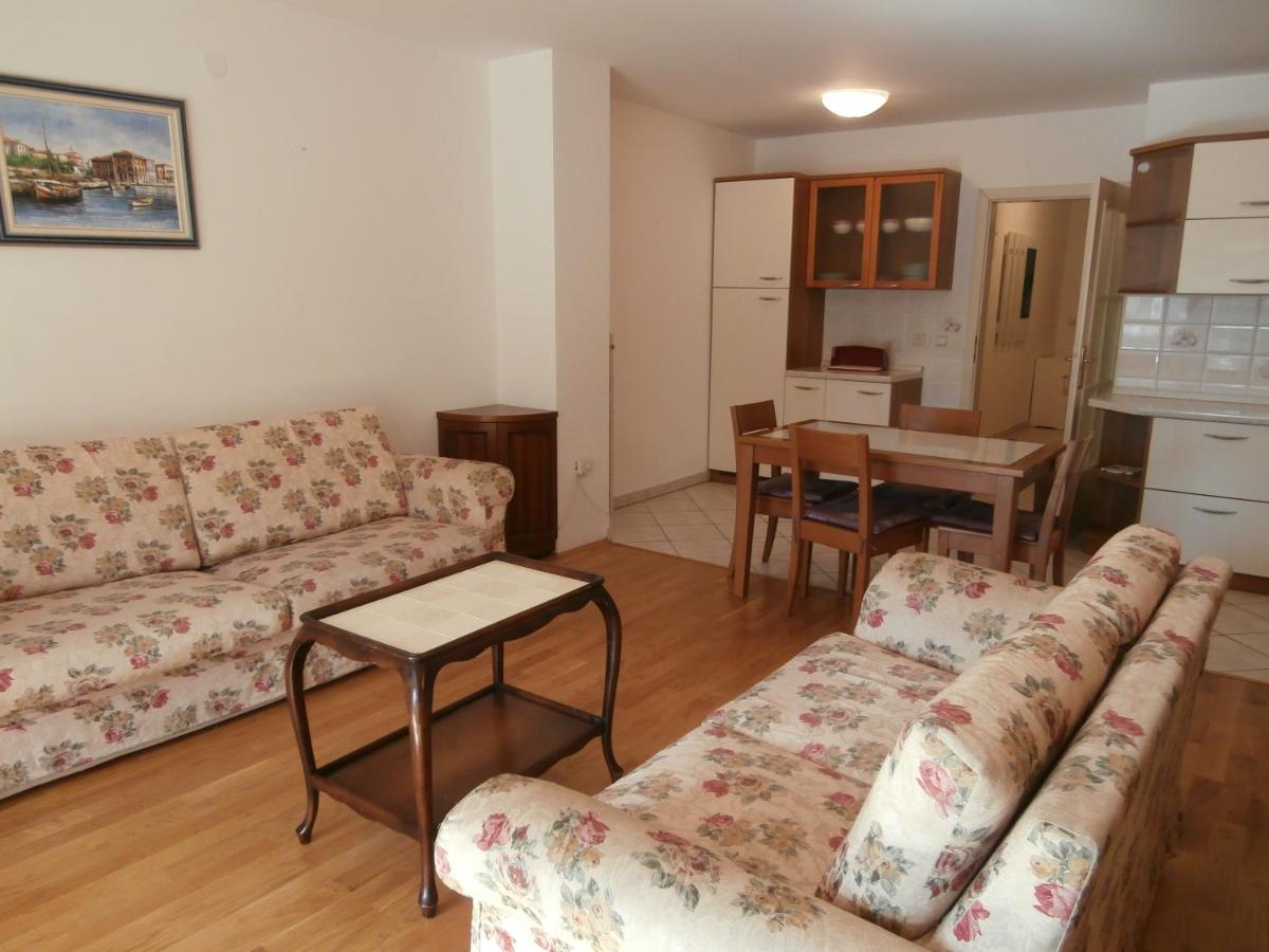 Miki - Property Image 6