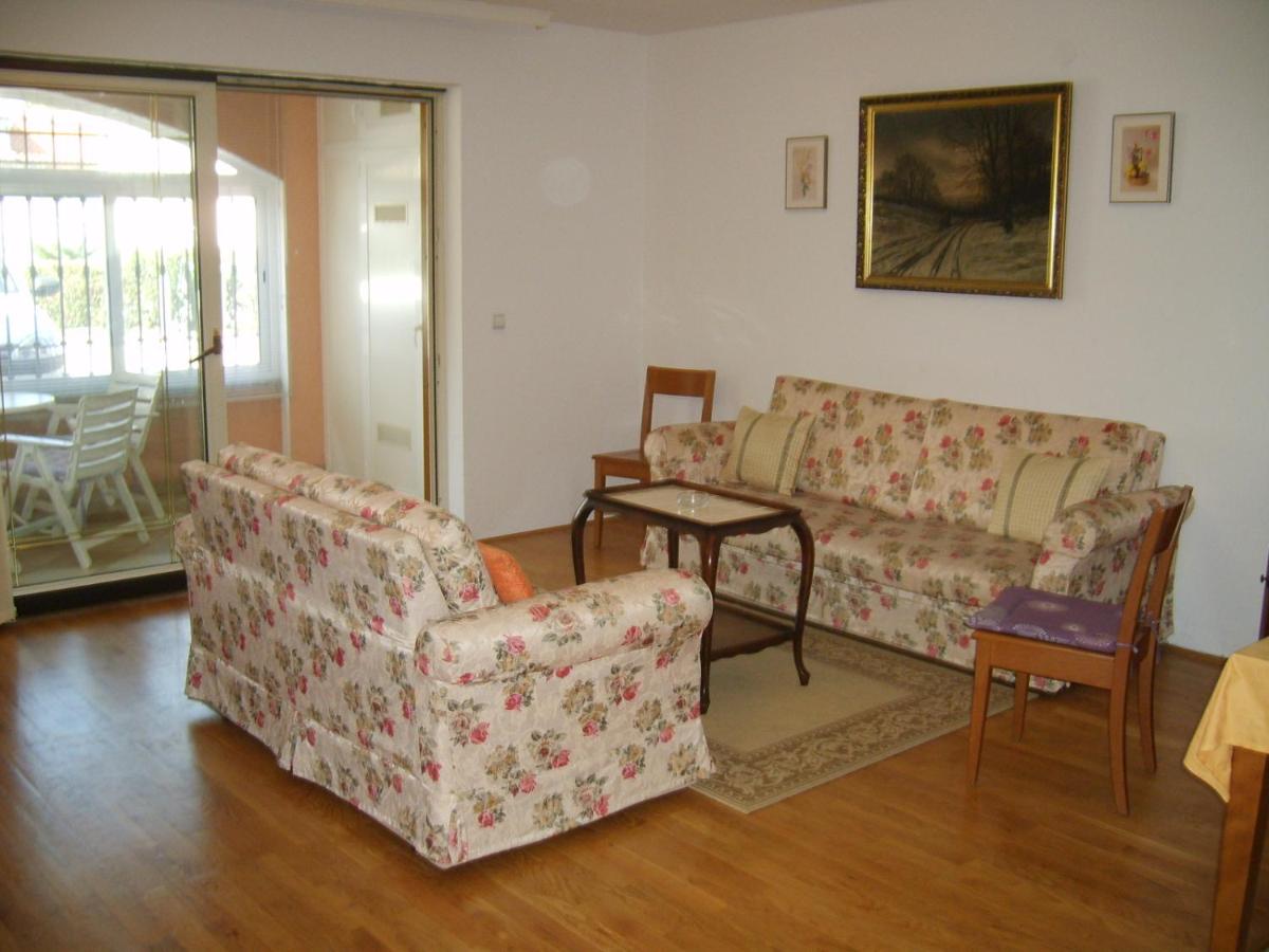 Miki - Property Image 4