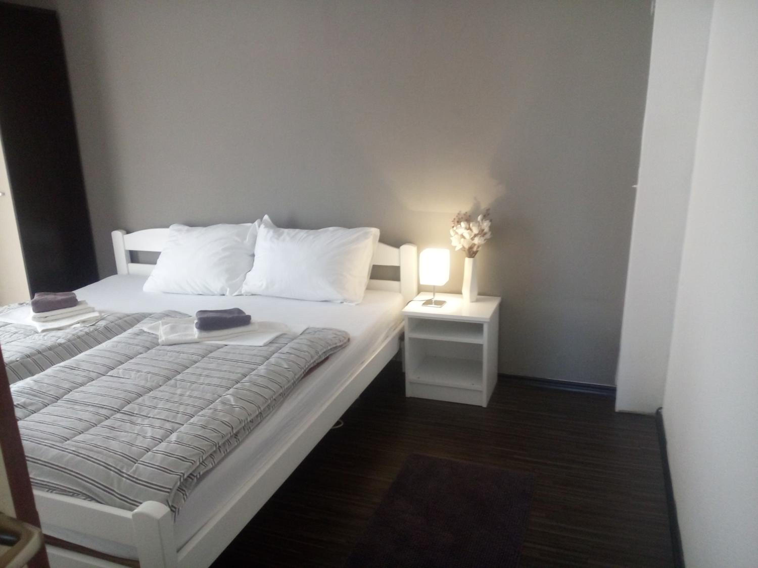 Rooms Nikola Rule Ostojic