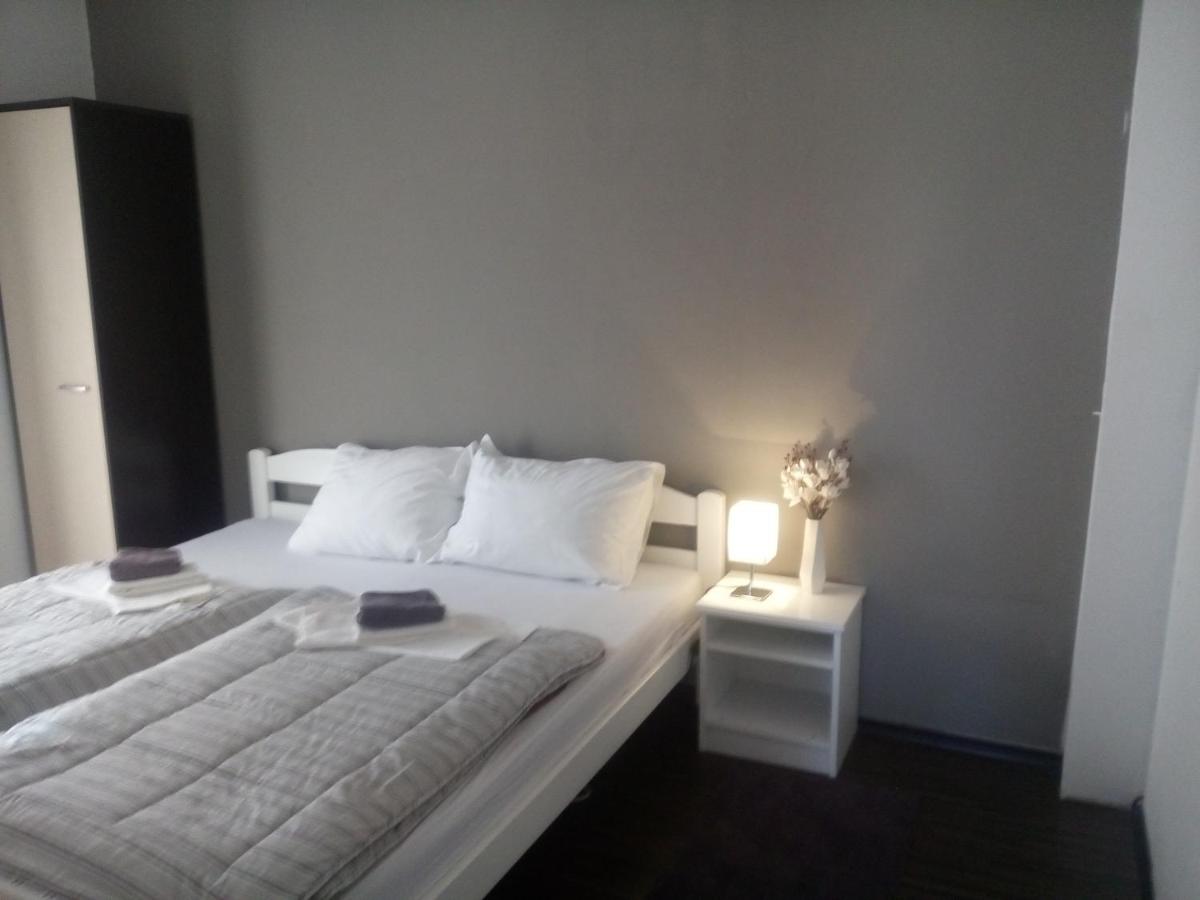 Rooms Nikola Rule Ostojic